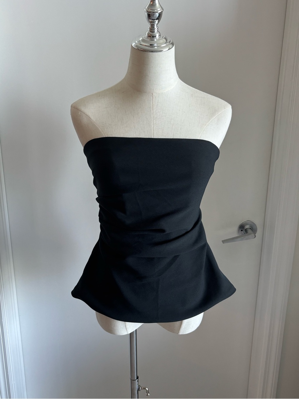 Abercrombie & Fitch Black Strapless Tube Top